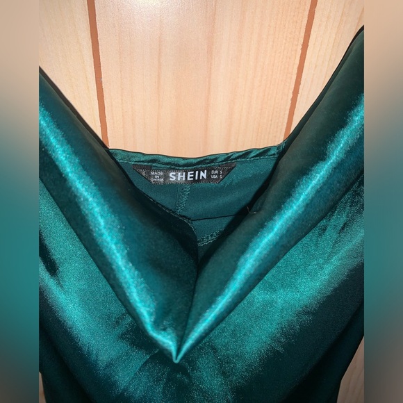 Shein small cocktail dress-emerald green - Picture 3 of 6